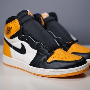 Jordan 1 Retro High "Taxi" - Size 9.5